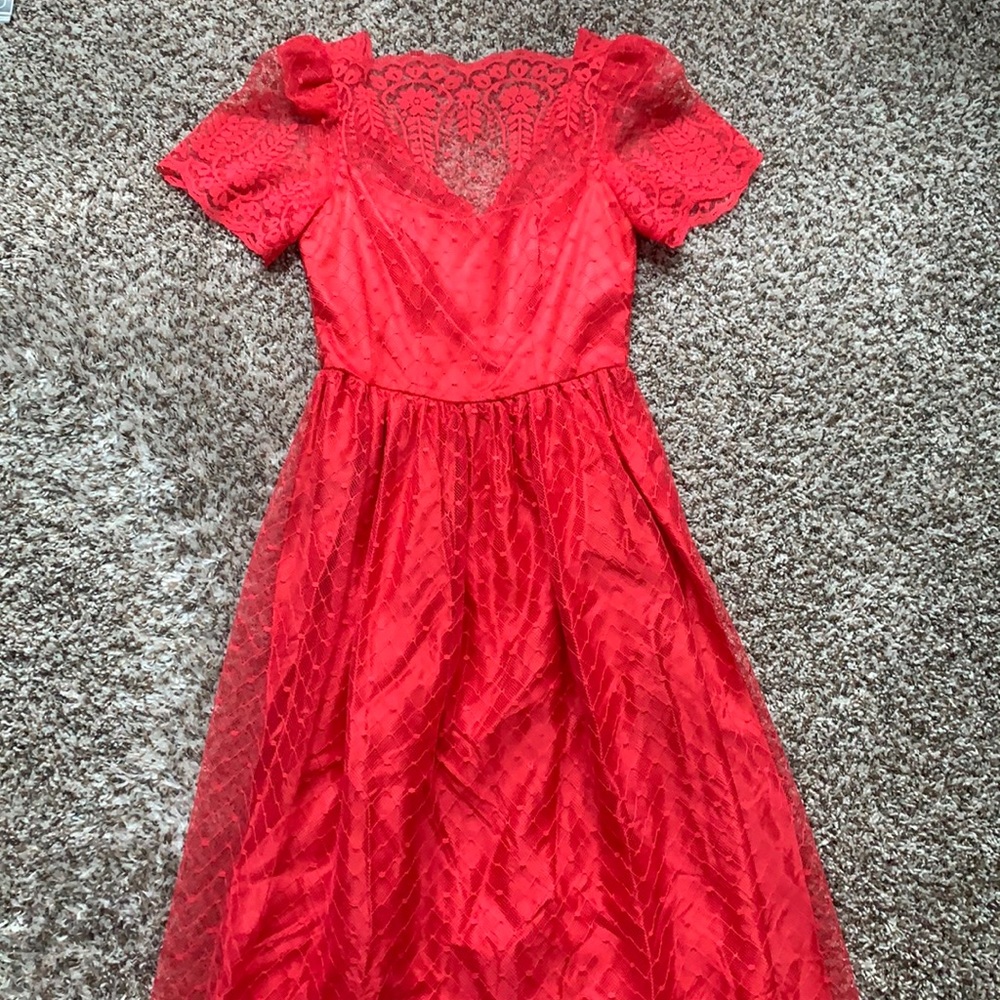 Vintage Lace Formal Maxi Dress